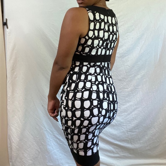 Black and white dinner dress - Picture 2 of 4